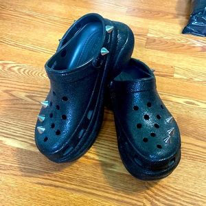 Crocs Baes glitter and spikes in Black. Women’s 11 Excellent condition